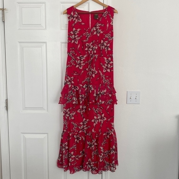 Taylor Dresses & Skirts - Taylor NWT Hot Pink Maxi Dress, size 8.